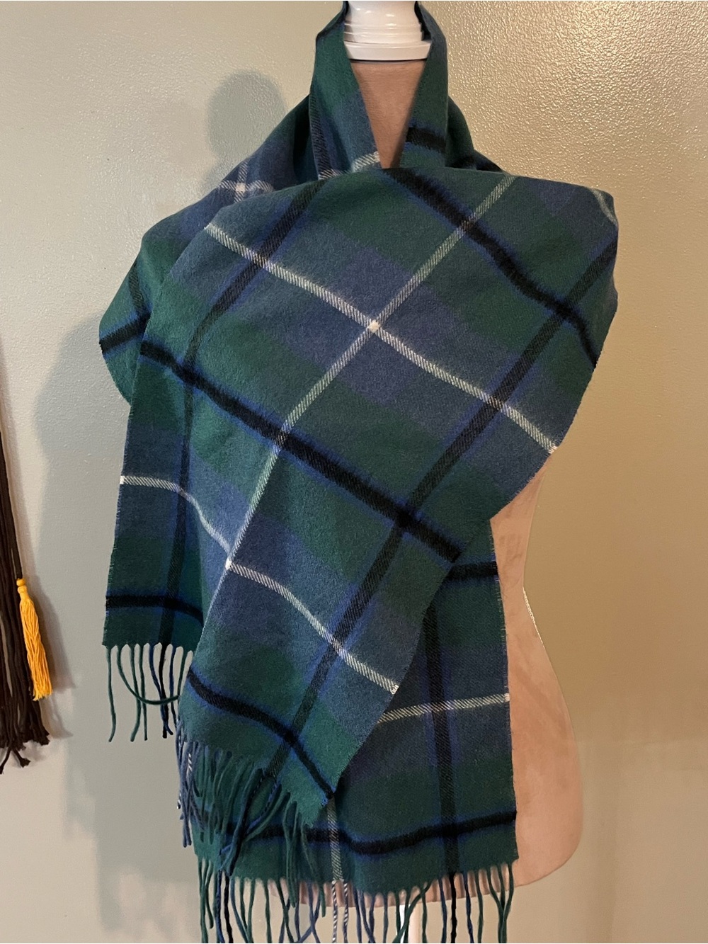 Green & Navy Plaid Fringe Throw Scarf Lochmere Lamb Wool Cashmere